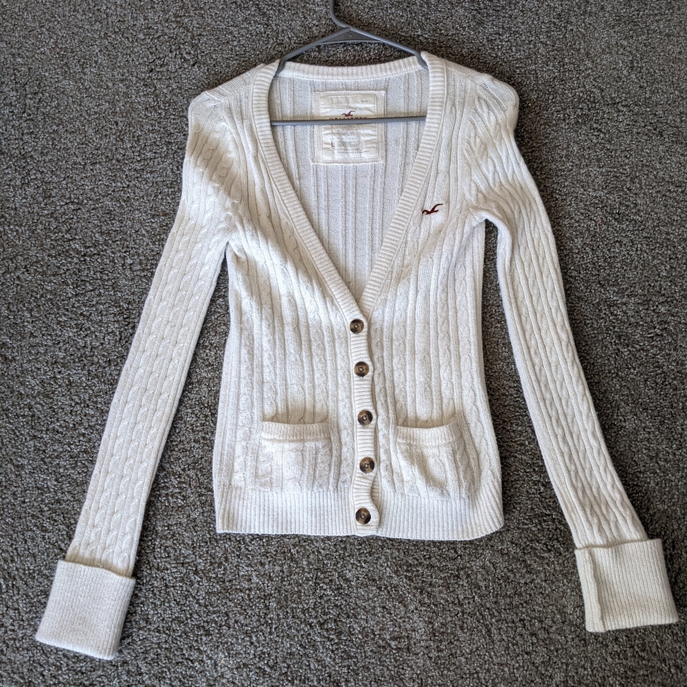 Hollister sweater